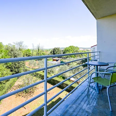 Apartman Lucas With Balconies