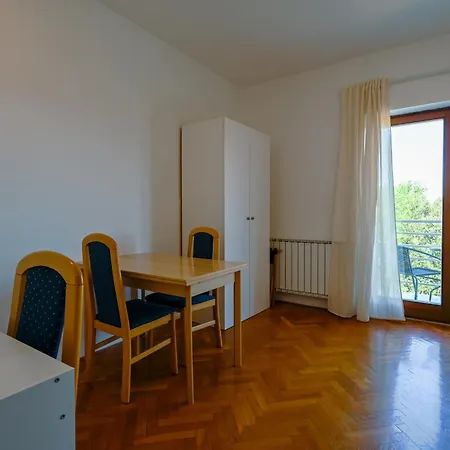 Lucas With Balconies Apartman Rovinj
